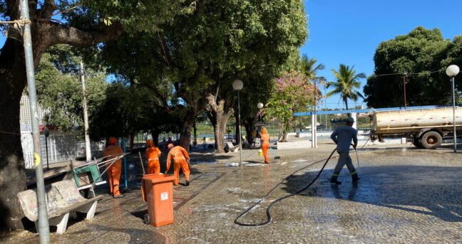 Ação integrada fortalece limpeza urbana e infraestrutura em Pirapora