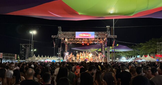 Pagode, adrenalina e emoção: Pirapora se despede em grande estilo da Festa do Sol 2025