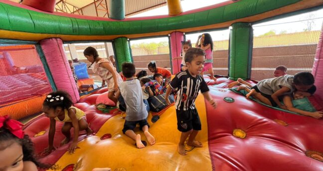 Alunos da Rede Municipal de Pirapora viveram uma semana inesquecível pelo Dia das Crianças