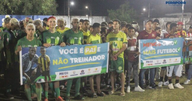 Memória e futuro do futebol piraporense se encontraram na abertura da 1ª Copa Velho Chico