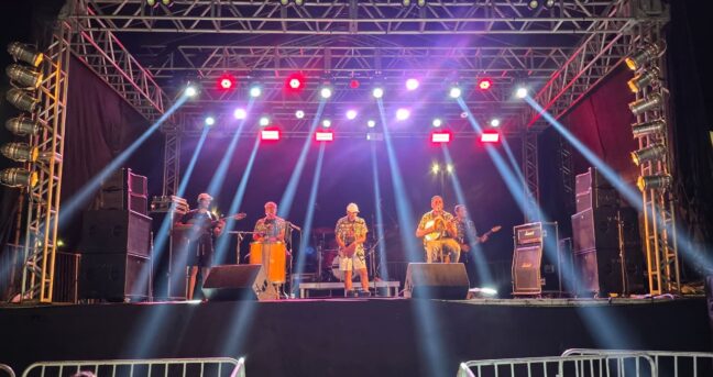 Pirapora dá as boas-vindas a 2026 com grande festa popular, valorização cultural e show de luzes na Orla Fluvial