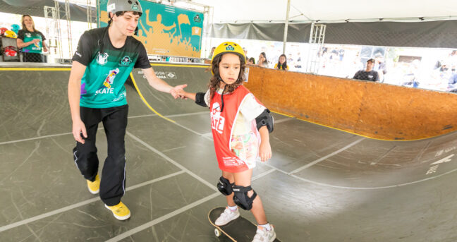 Juventude em movimento: Projeto Academia do Skate oferece aulas gratuitas em Pirapora