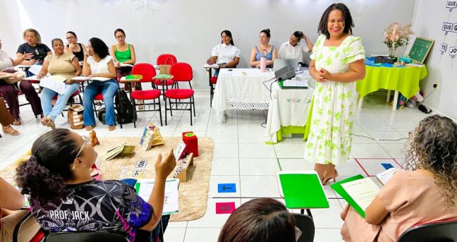 SEMED promove diálogo formativo sobre o ciclo de alfabetização