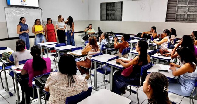 Oficina de PDI qualifica educadores da rede pública em Pirapora